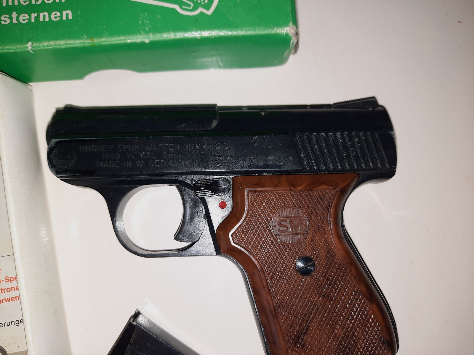02# Rhöner / (Falsch Geschrieben auch Röhner) / SM - SM15 Schreckschuss Gas Pistole 8mm