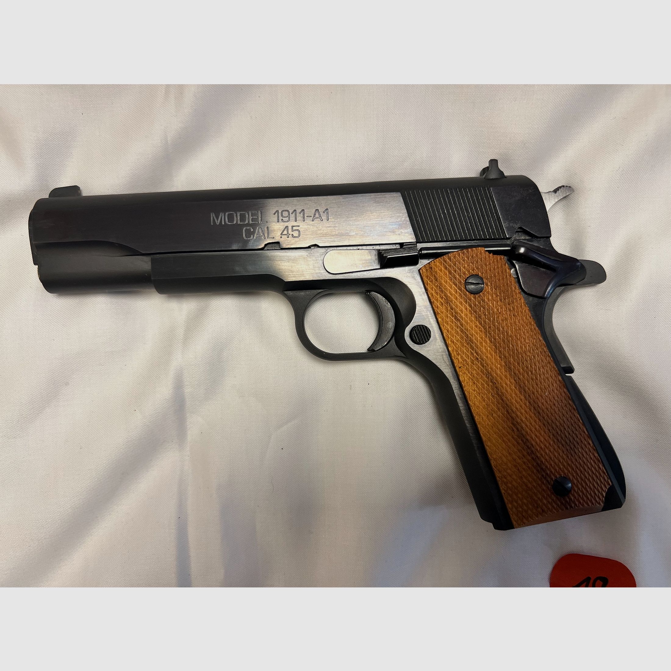 Springfield Armory 1911-A1 .45 Auto – pistol Cat. B, case + magazine – inherited firearm Vorarlberg, image 4 of 6