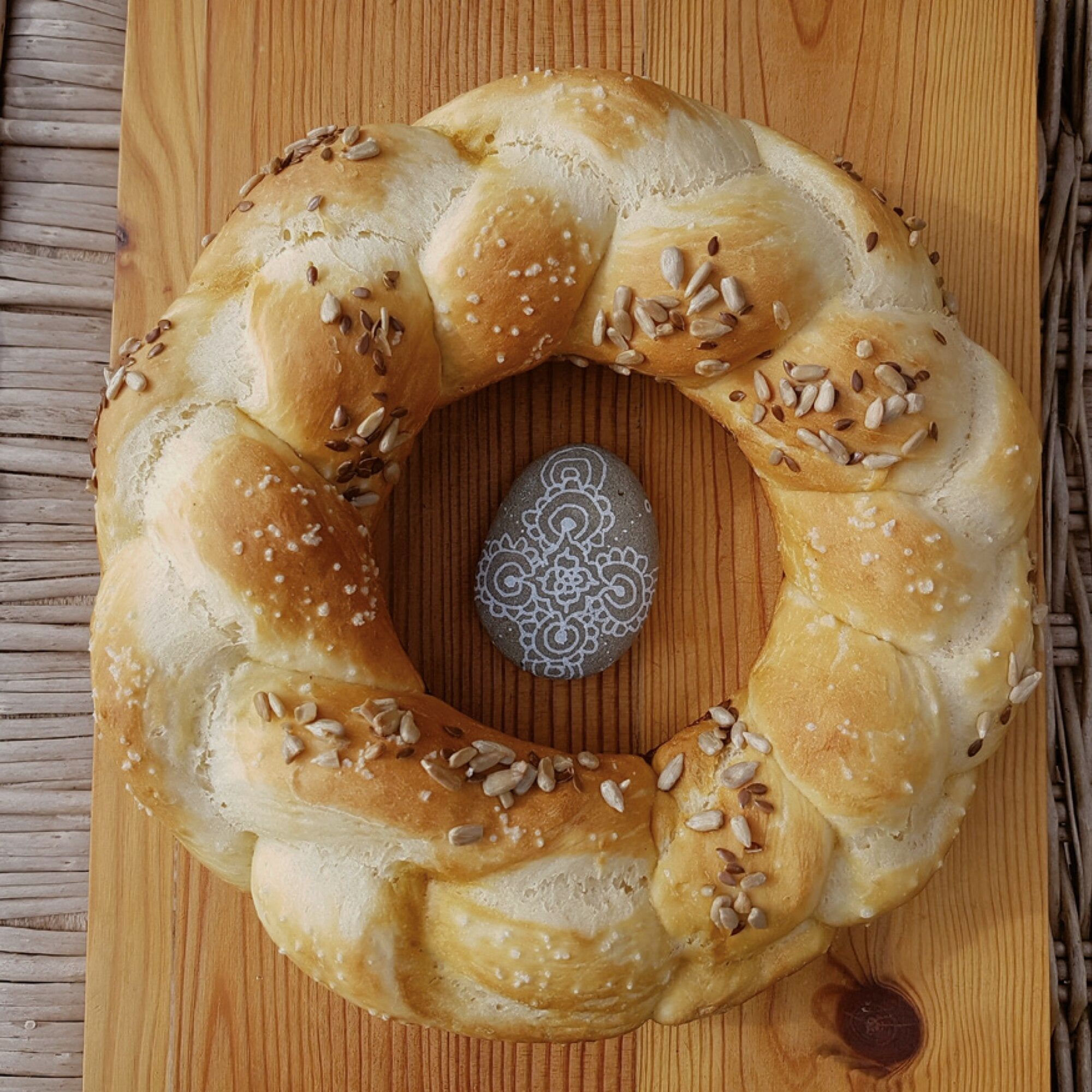 Pieczenie chleba proste i pyszne – Przepisy na piekarnik Omnia – Książka kucharska, zdjęcie 5 z 8