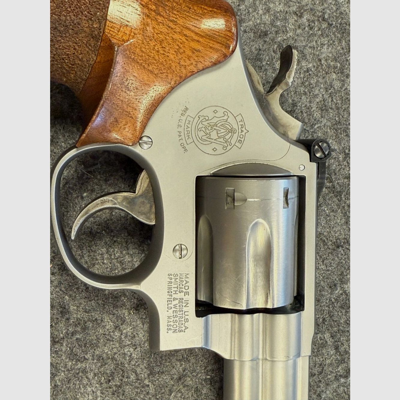 Smith & Wesson Revolver S&W 617 Target Champ