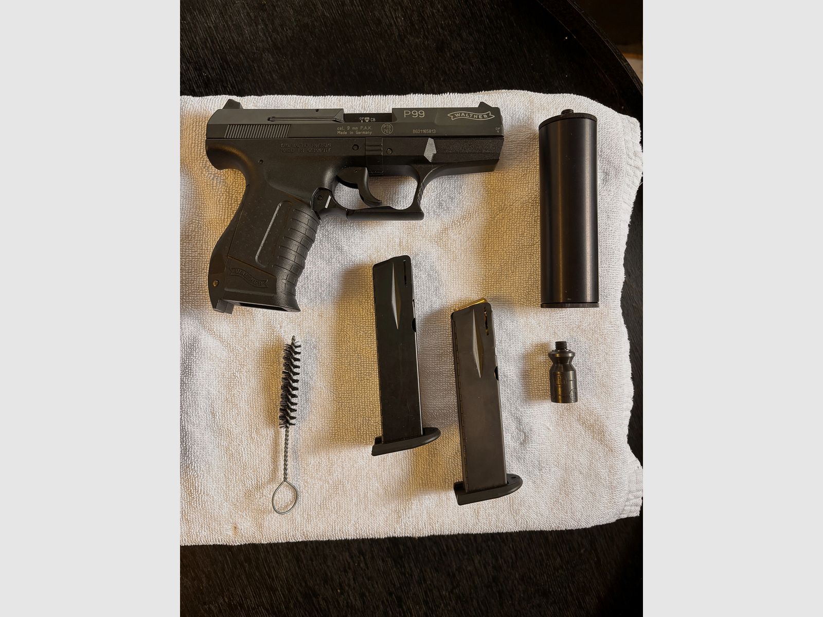 Walther P99 Schreckschuss 9mm P.A.K. (Umarex) - incl. wapenkoffer, vervangend magazijn, geluiddemper en munitie