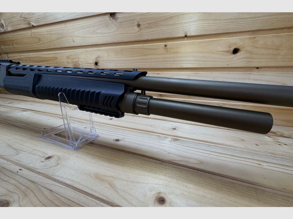 Huglu Victor P-Tac Tactical, Cal. 12/76, 61cm/24" Escopeta de repetición 12/76