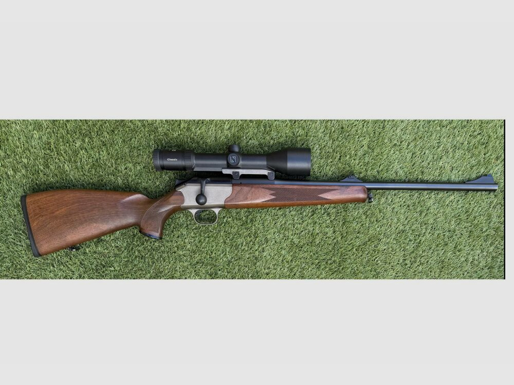 Blaser R93 mit Zeiss Classic 2,5-10x50 Leuchtpunkt 7x64