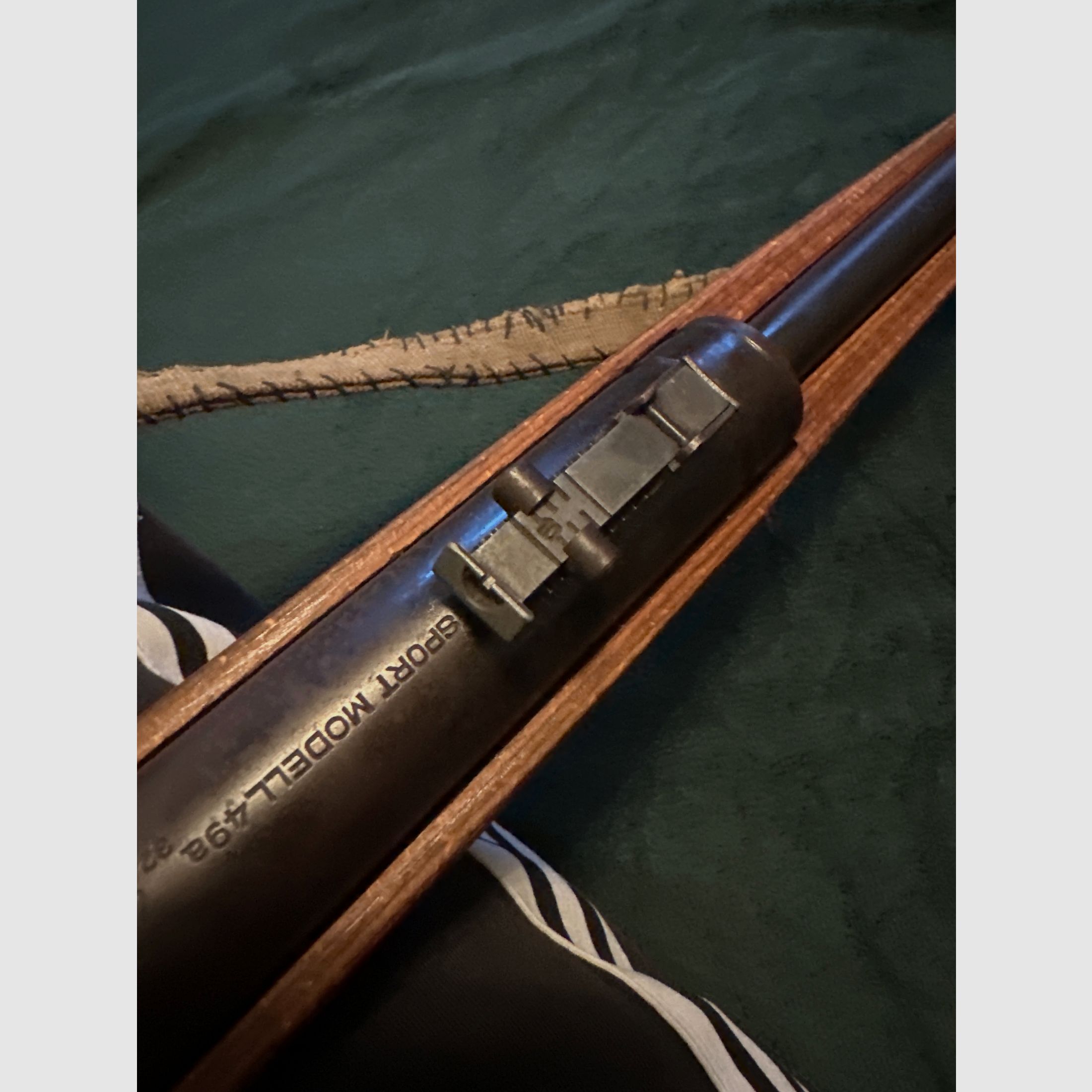 Carabine à air comprimé Haenel Sportmodell 49 a avec un chargeur de 8 coups