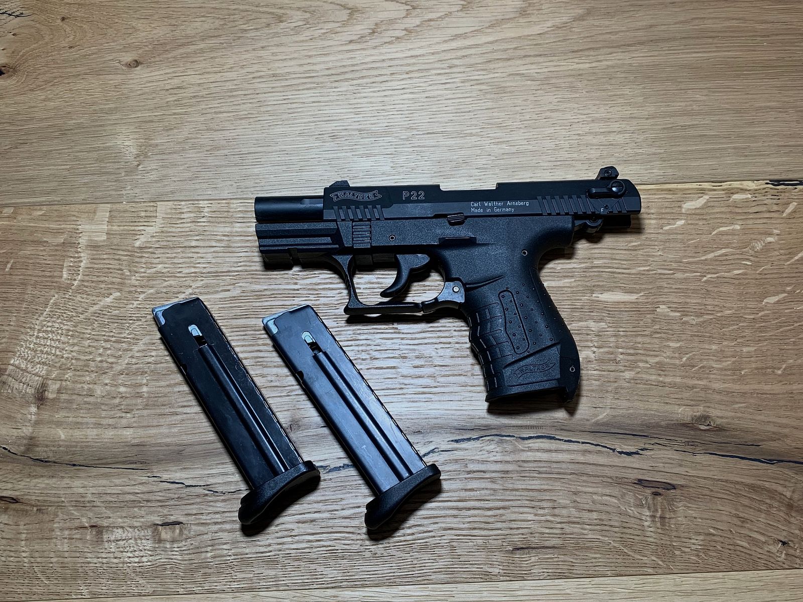 Walther P22 signal pistol 9mm P.A.K. by Umarex