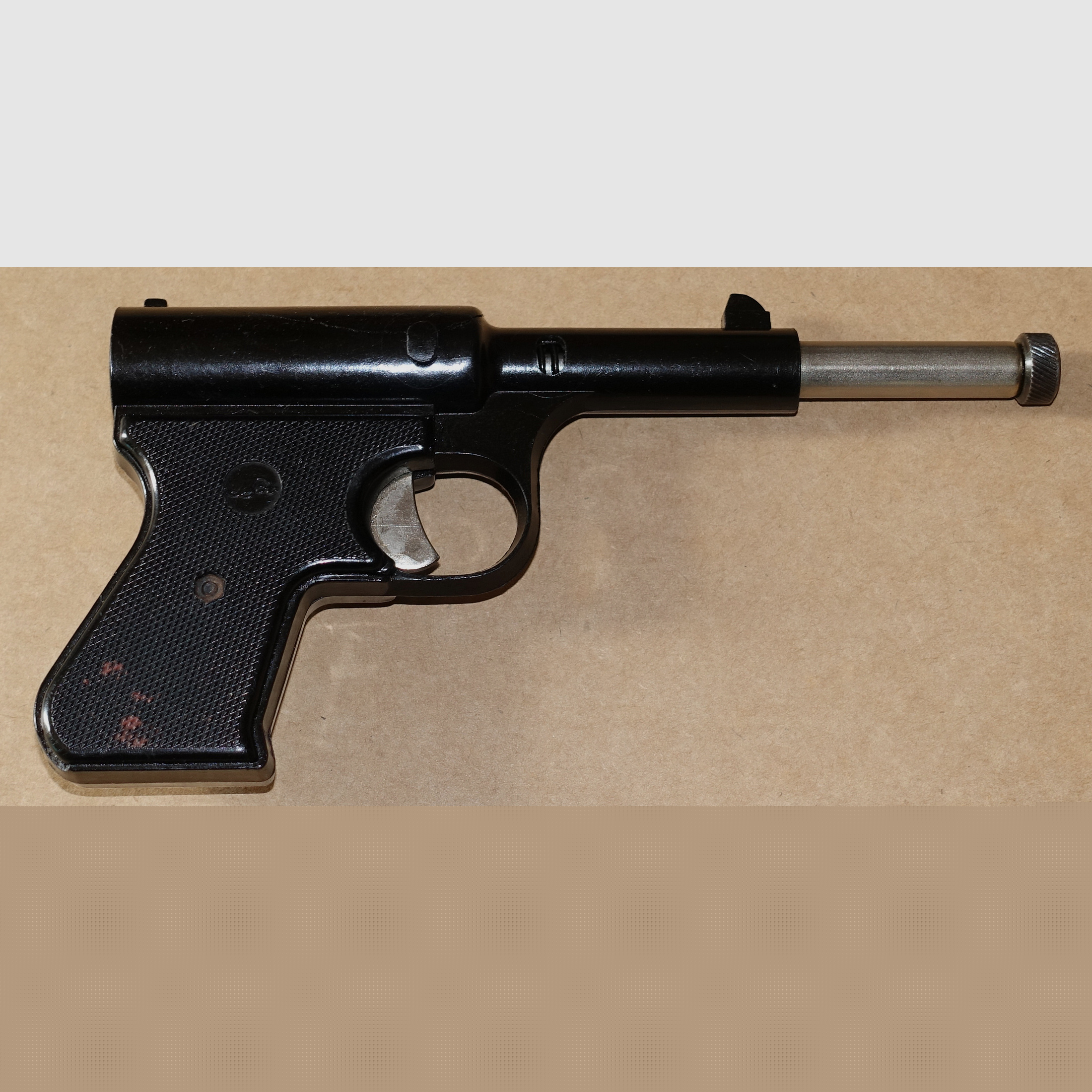 Luftpistolen Sammlung / 14 Stück / Walther Diana Umarex Lov Baikal Record usw.