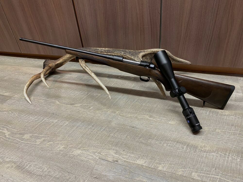 Mauser	 M12 Pure, mit Zeiss Conquest V4 3-12x56