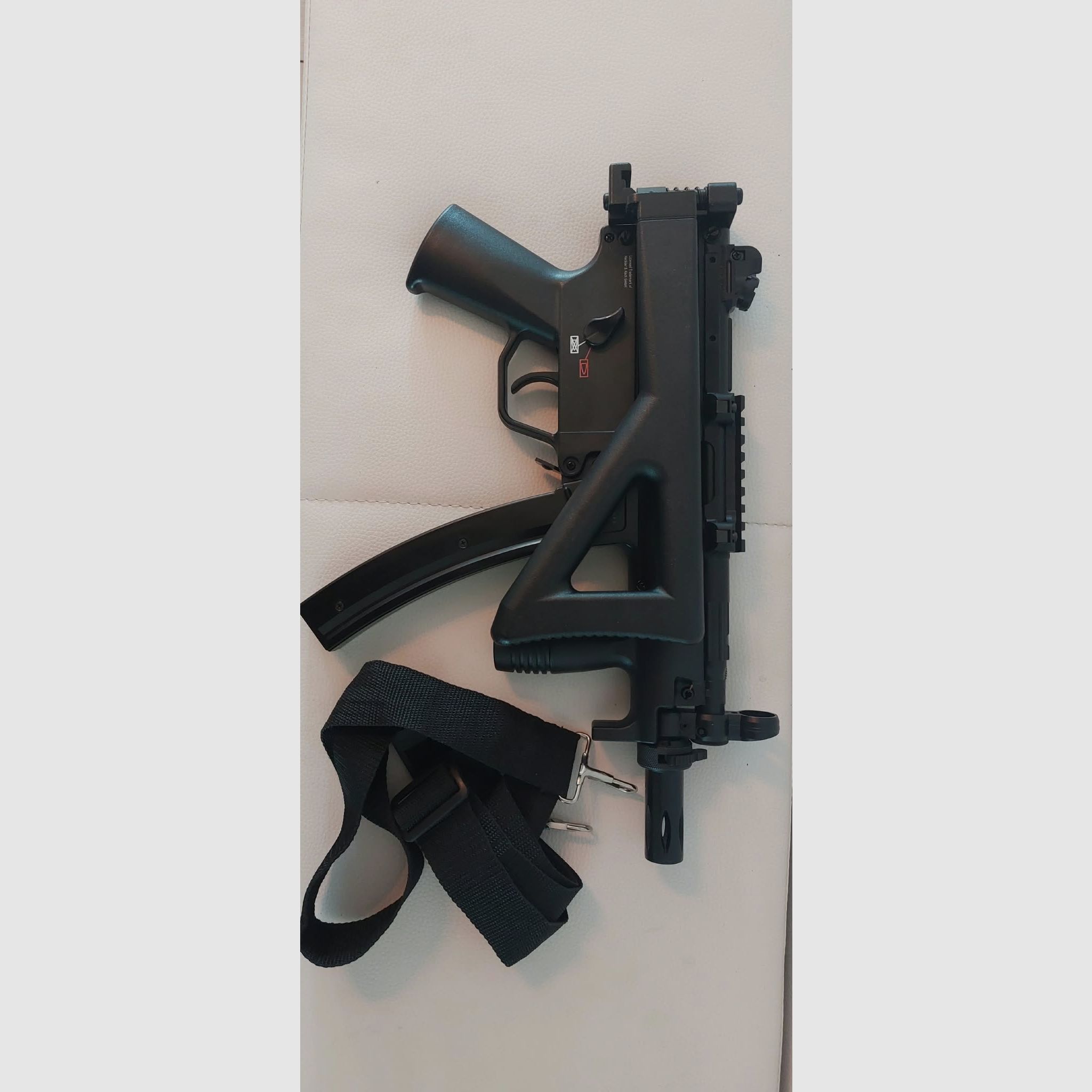 TOP SET Heckler & Koch MP5 K-PDW / cal. 4,5mm / Stahl BB Co2 Blowback (P18) zu VERKAUFEN!, Bild 4 von 5