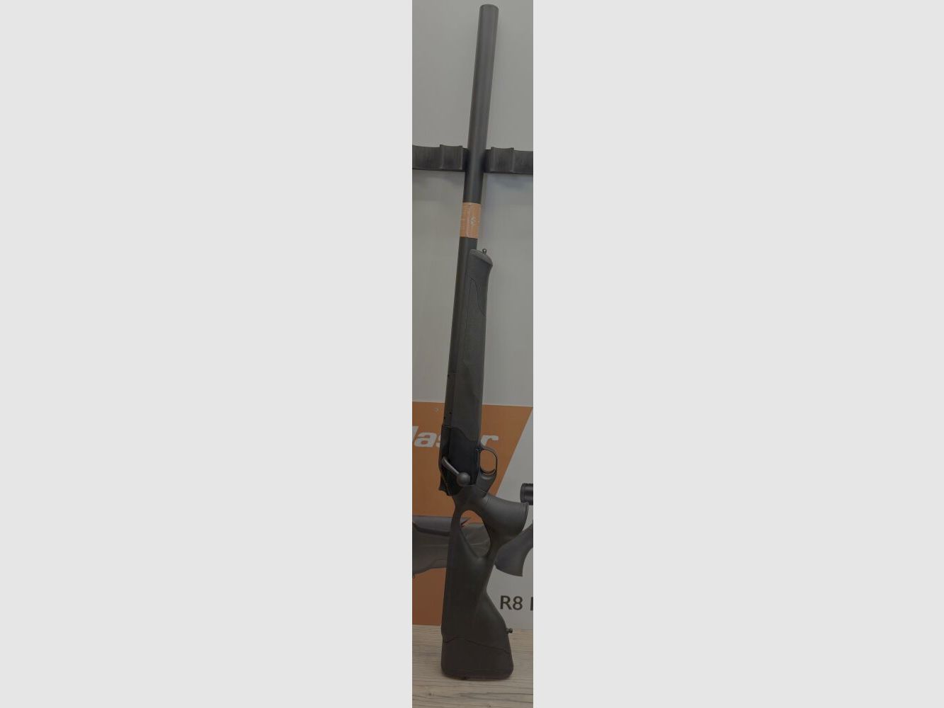 Blaser R8 Ultimate Silence Repetierbüchse 8,5x55 Lauflänge 470 mm M15x1 mit 8,5x55Blaser