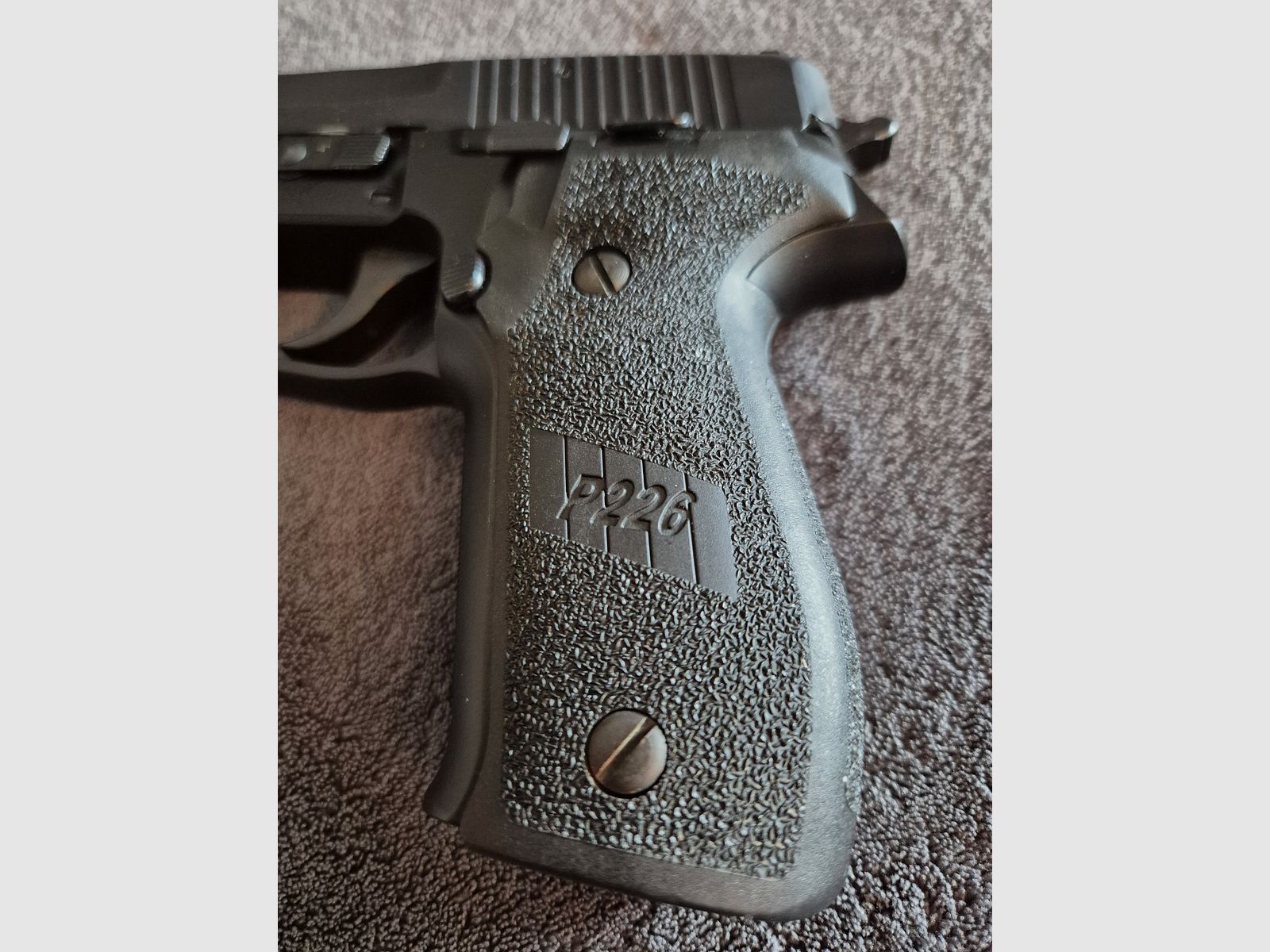 Sig Sauer P 226