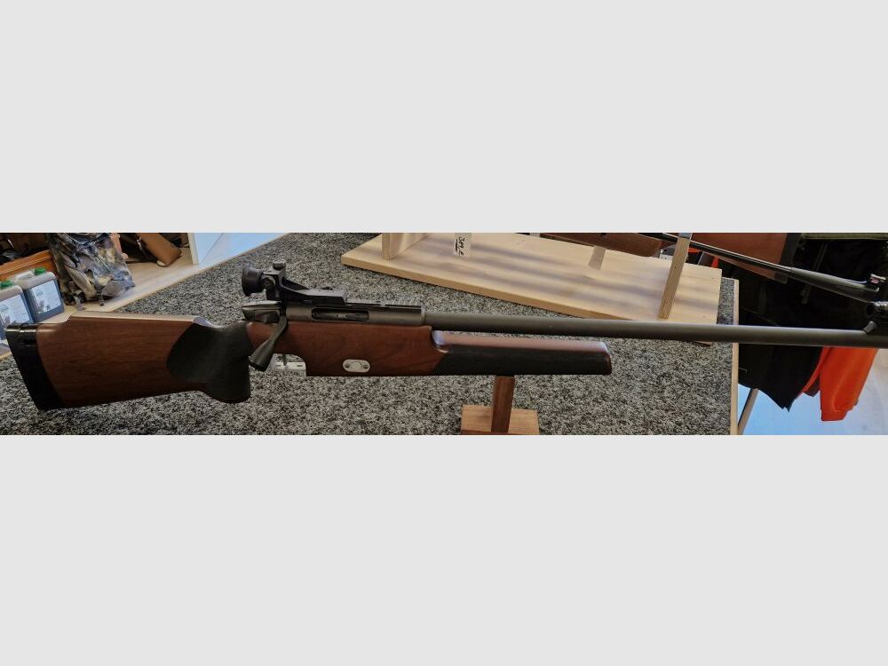 Steyr UIT