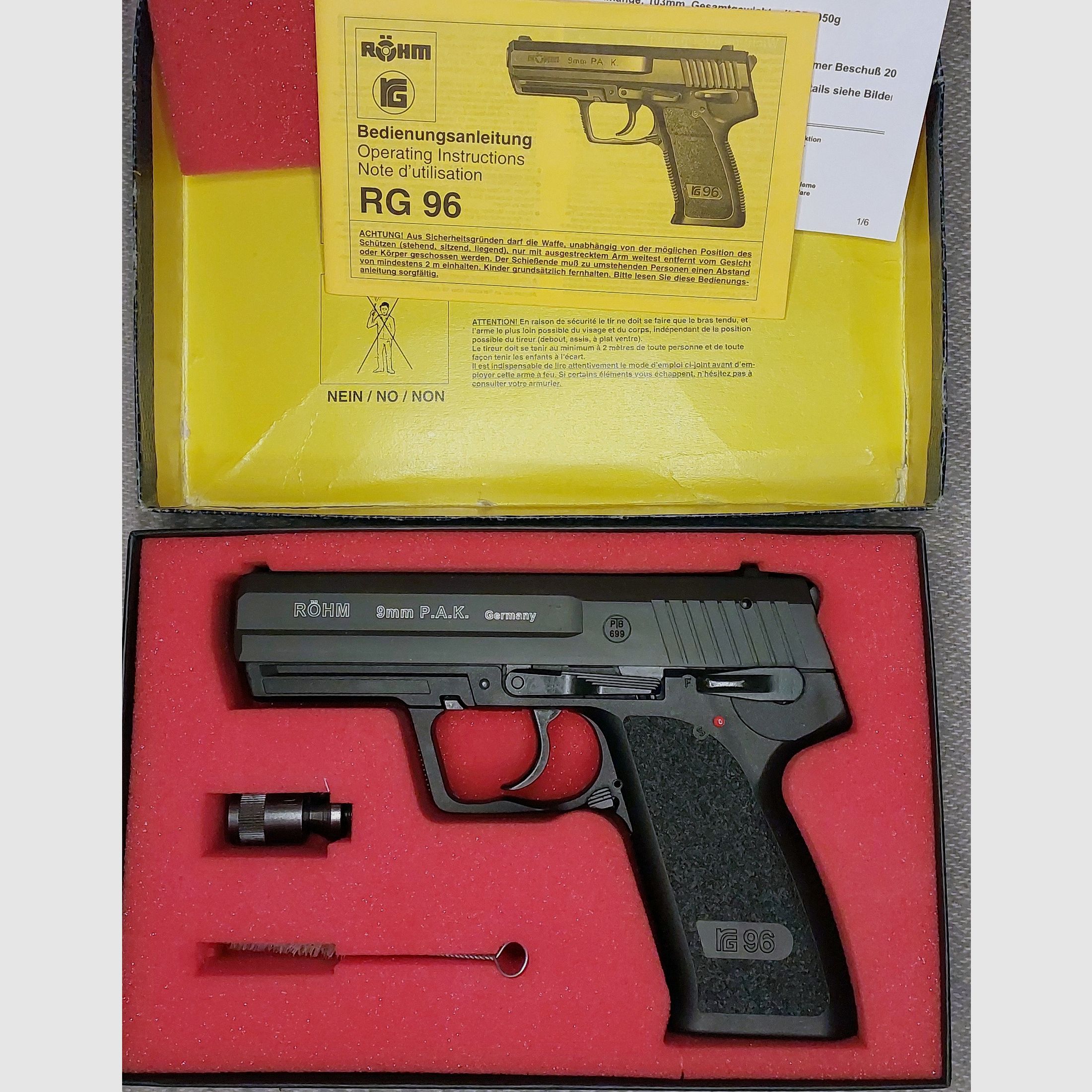 Röhm RG 96 blank firing pistol blued (PTB 699)