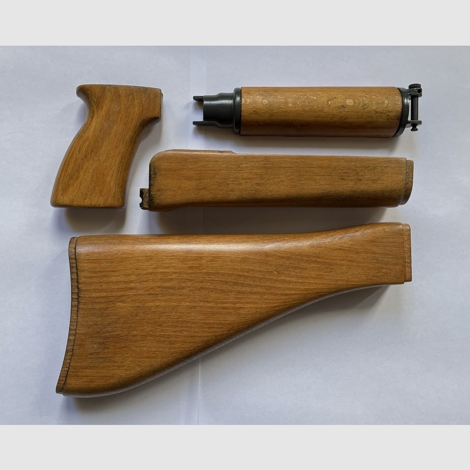 VZ58 set in legno - stock, grip, handguard (vz.58)