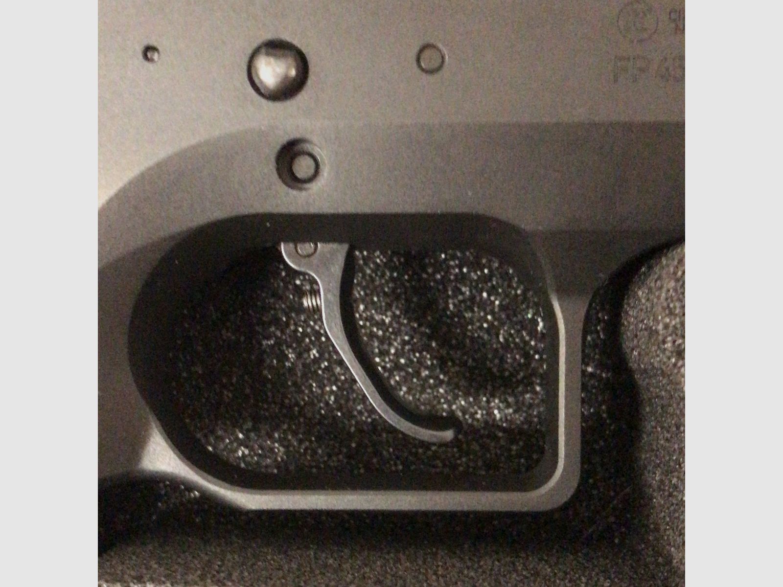 DÉCLENCHEUR KMR SA/DA DROIT NOIR (pour goupille flottante de 3mm), image 2 sur 3
