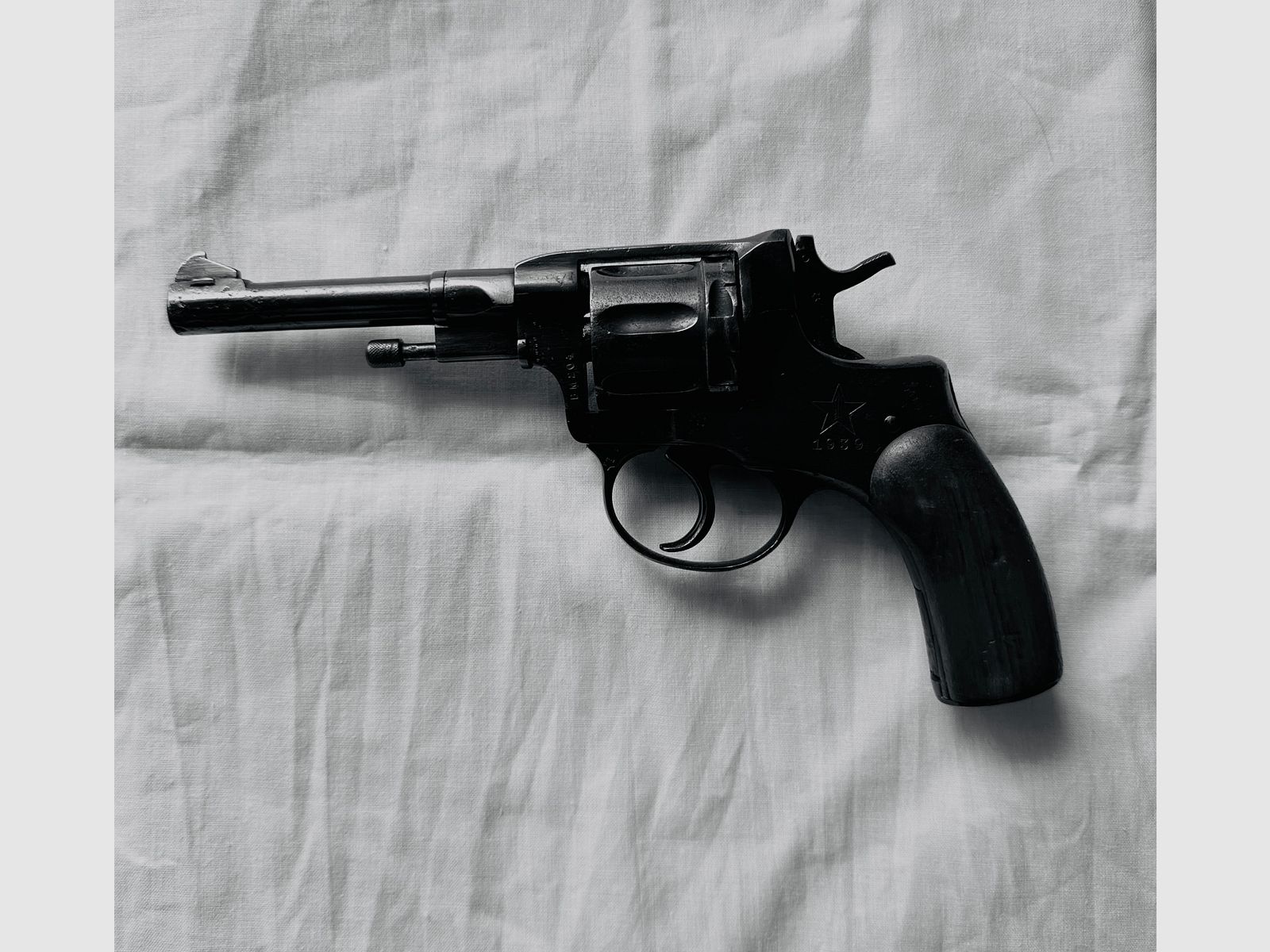 Nagant. russischer Revolver
