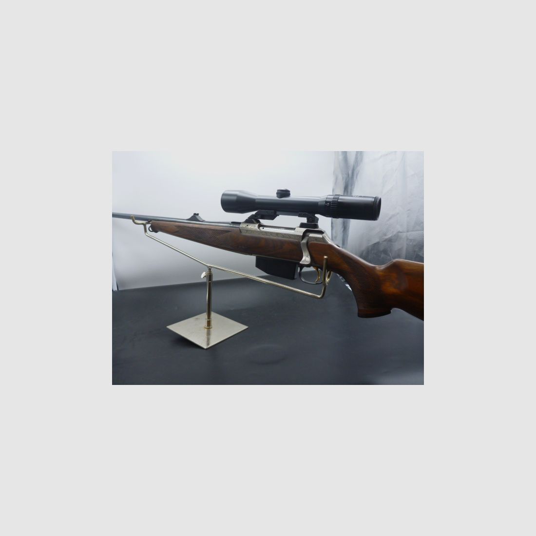 SAUER 200 « Luxe » cal 243 winch « intégrale gaucher »+ lunette Schmidt & Bender occasion, image 2 sur 9