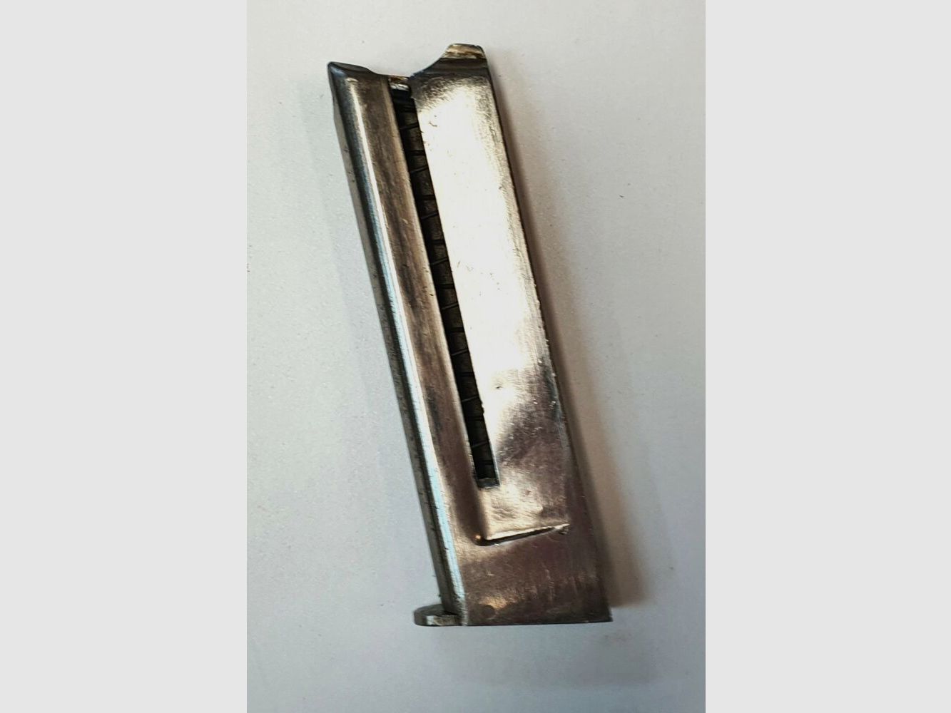 Cargador Astra-Unceta y Cía para pistola Astra 4000 Falcon - .22lr - 10 disparos, imagen 2 de 3