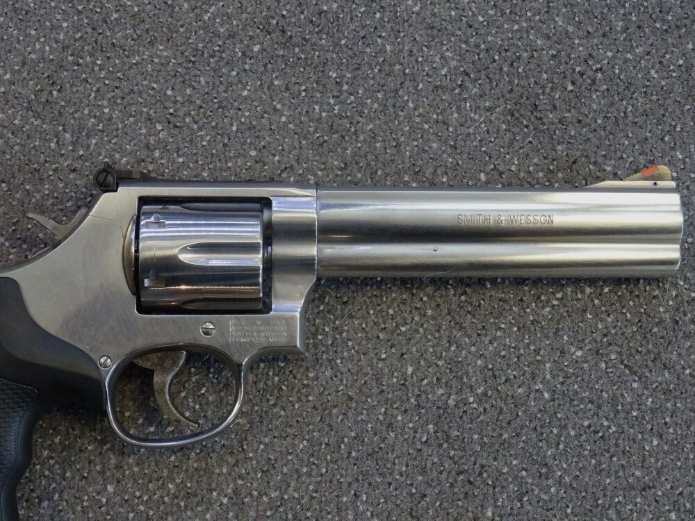 S&W SMITH & WESSON Mod 686 WO 6"