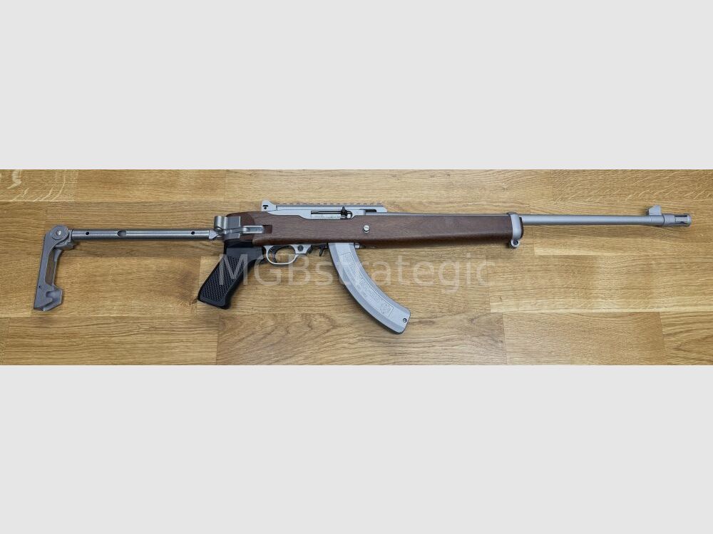 Ruger 10/22 met A-Team kolf systeem / loop en 2x Ruger BX-25 magazijnen cerakote zilver gecoat / loopdraad 1/2"x28UNEF