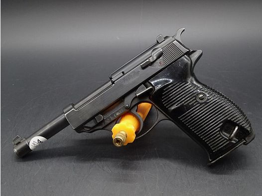 Walther P38 WWII / SVW 45 WAA 358 kaliber 9mm Luger P38 SVW 45