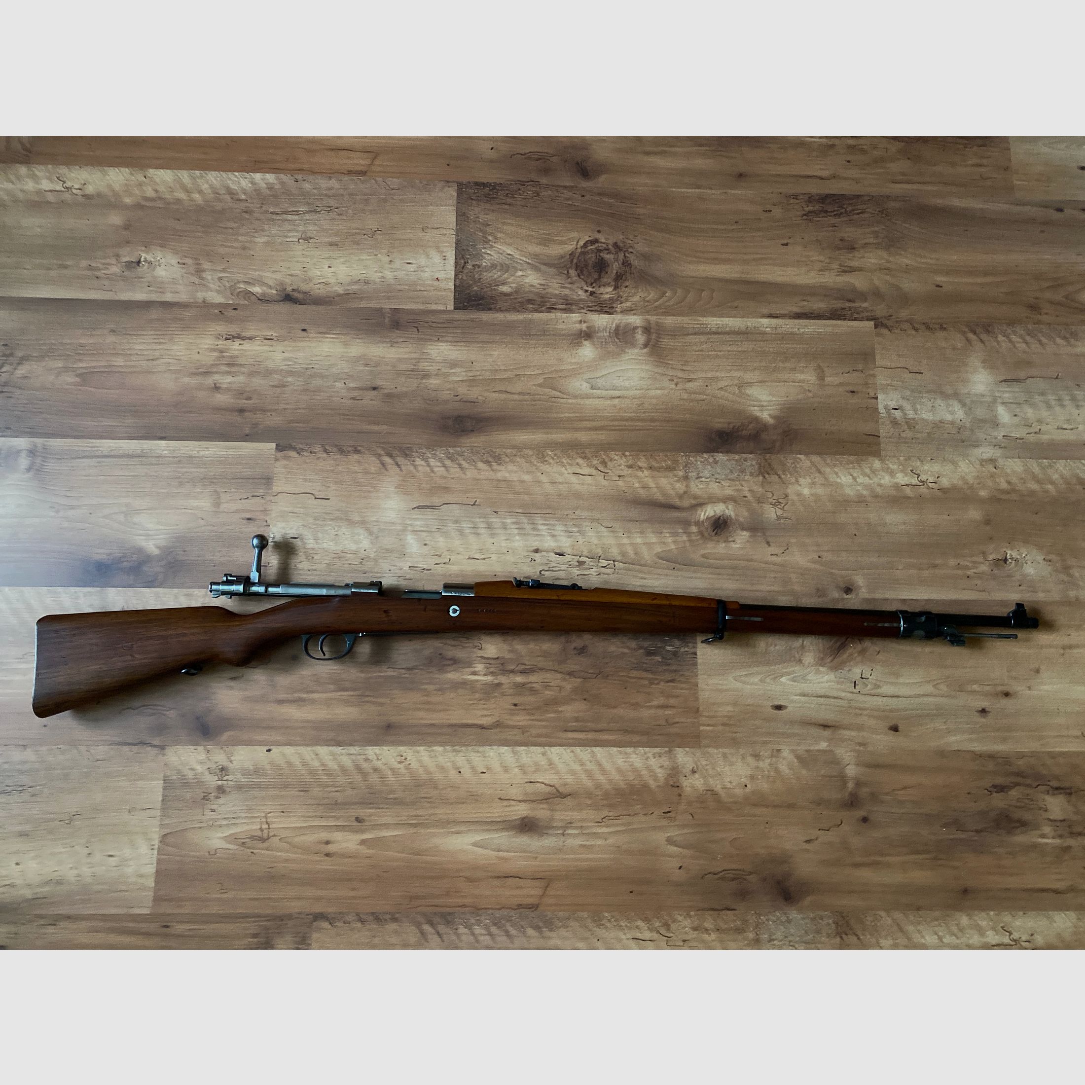 Liquidación de mi colección: rifle de cerrojo Mauser Mod. Argentina 1909 DWM Cal. 7,65x53 Arg, imagen 2 de 4