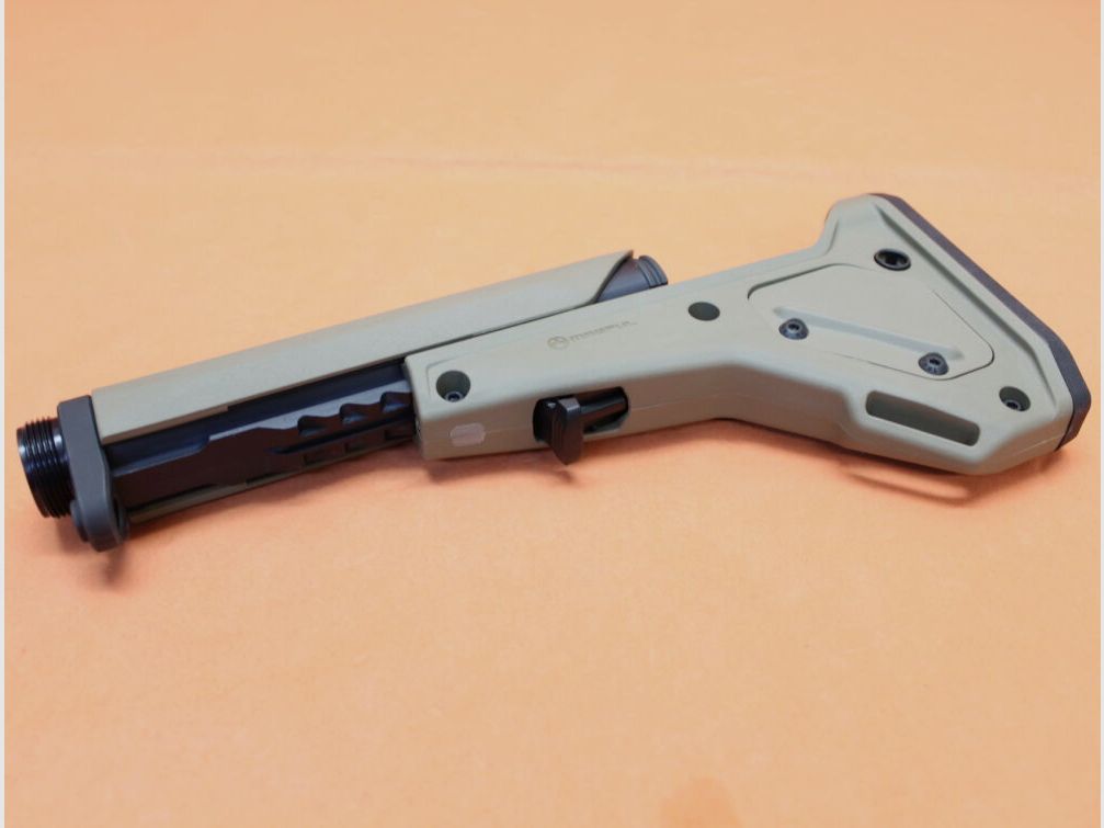 Magpul AR-15: Buttstock Magpul UBR 2.0 (MAG482-FDE) Utility/Battle Rifle Stock Polymer Flat Dark Earth