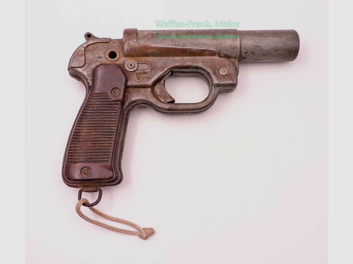 Meinel-Schöller metal goods factory signal pistol model LP42