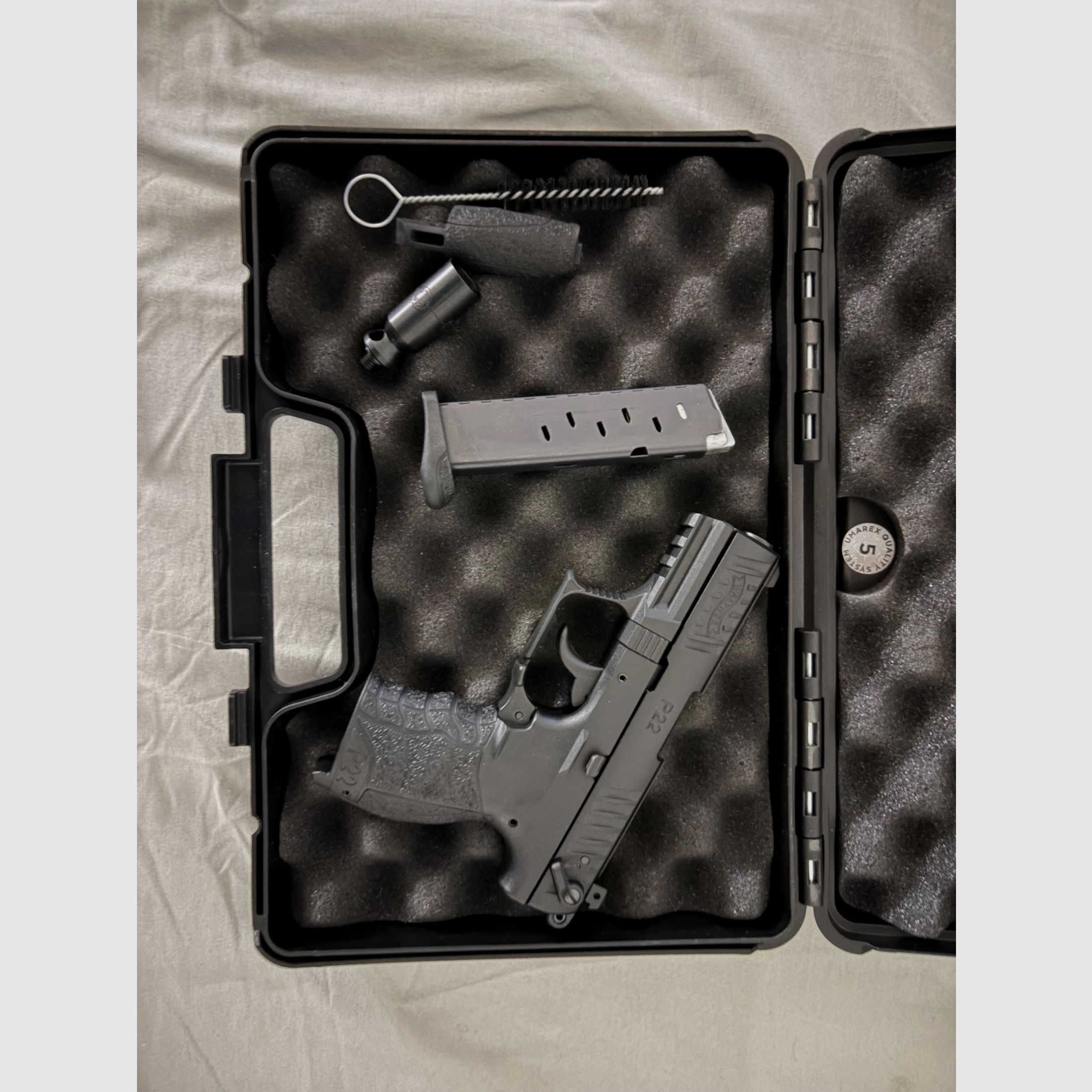 Walther P22 pistolet à blanc (cal. 9 mm P.A.K.), image 1 sur 14