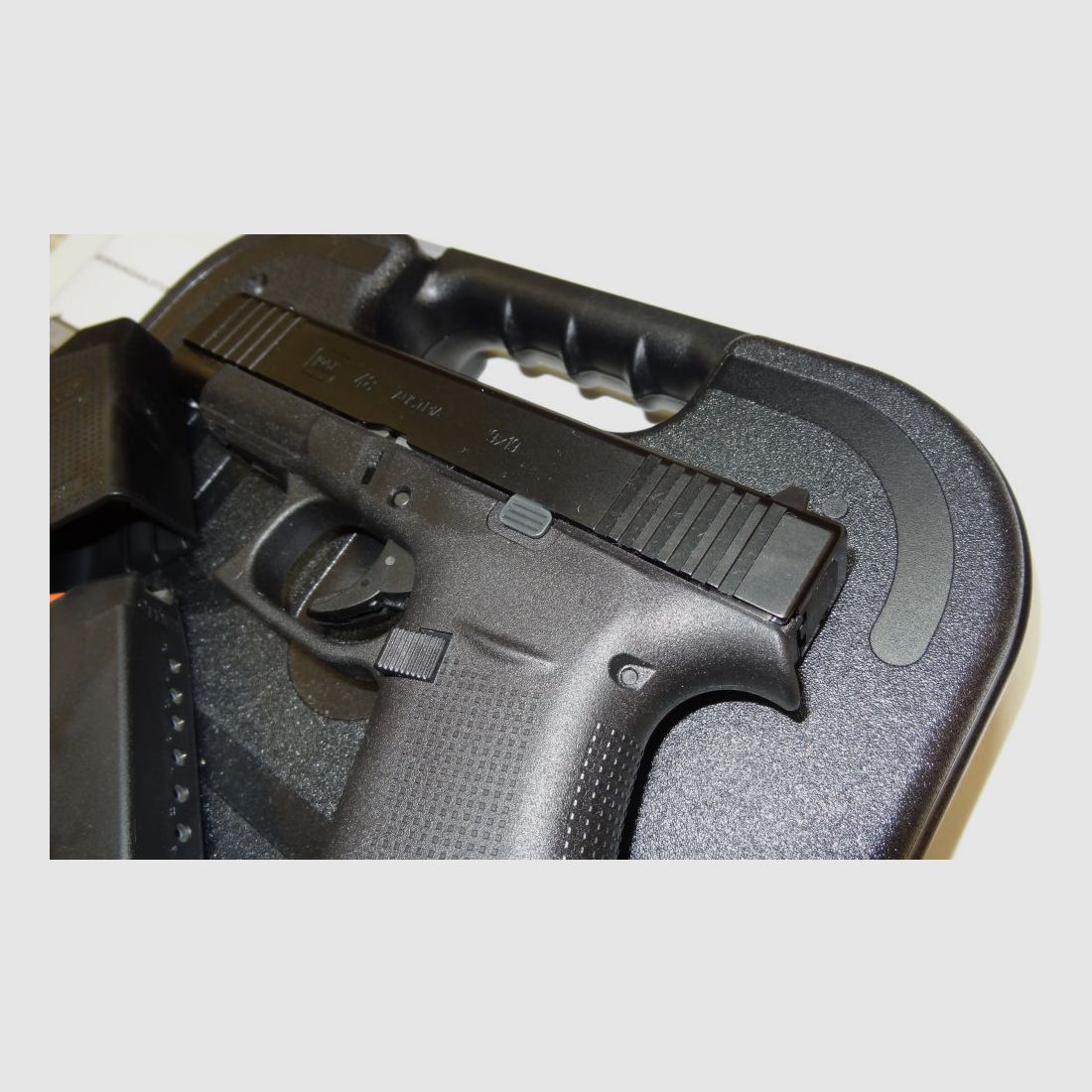 Glock pistol Glock 48 R/FS Slimline in caliber 9mm Para (9x19)