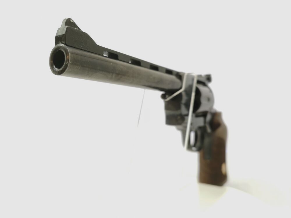 Weihrauch HW 357