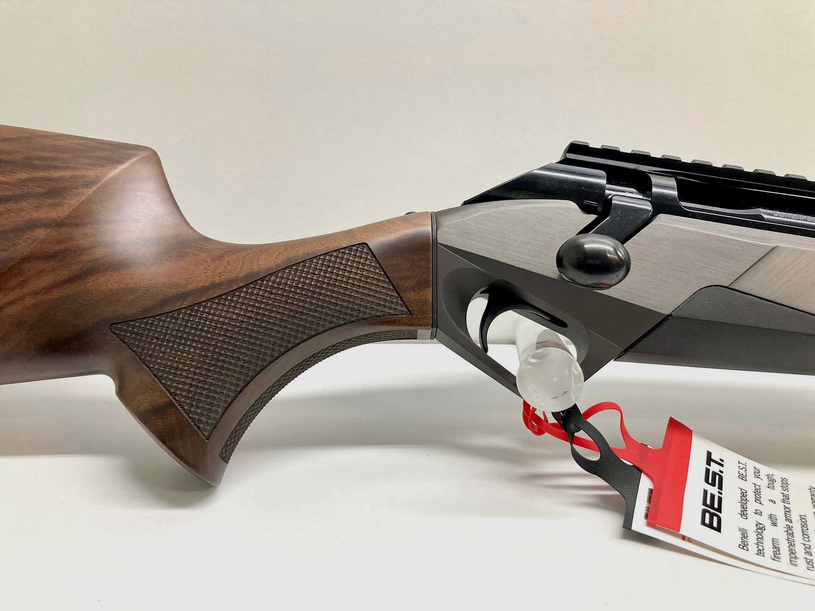 Benelli LUPO BE.S.T. Hout