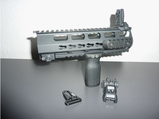 Haenel CR 223 Keymod Handschutz mit Zubehör