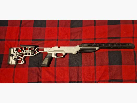 MDT ESS Chassis  mit Carbon Forend Tikka T3 ggf Tausch