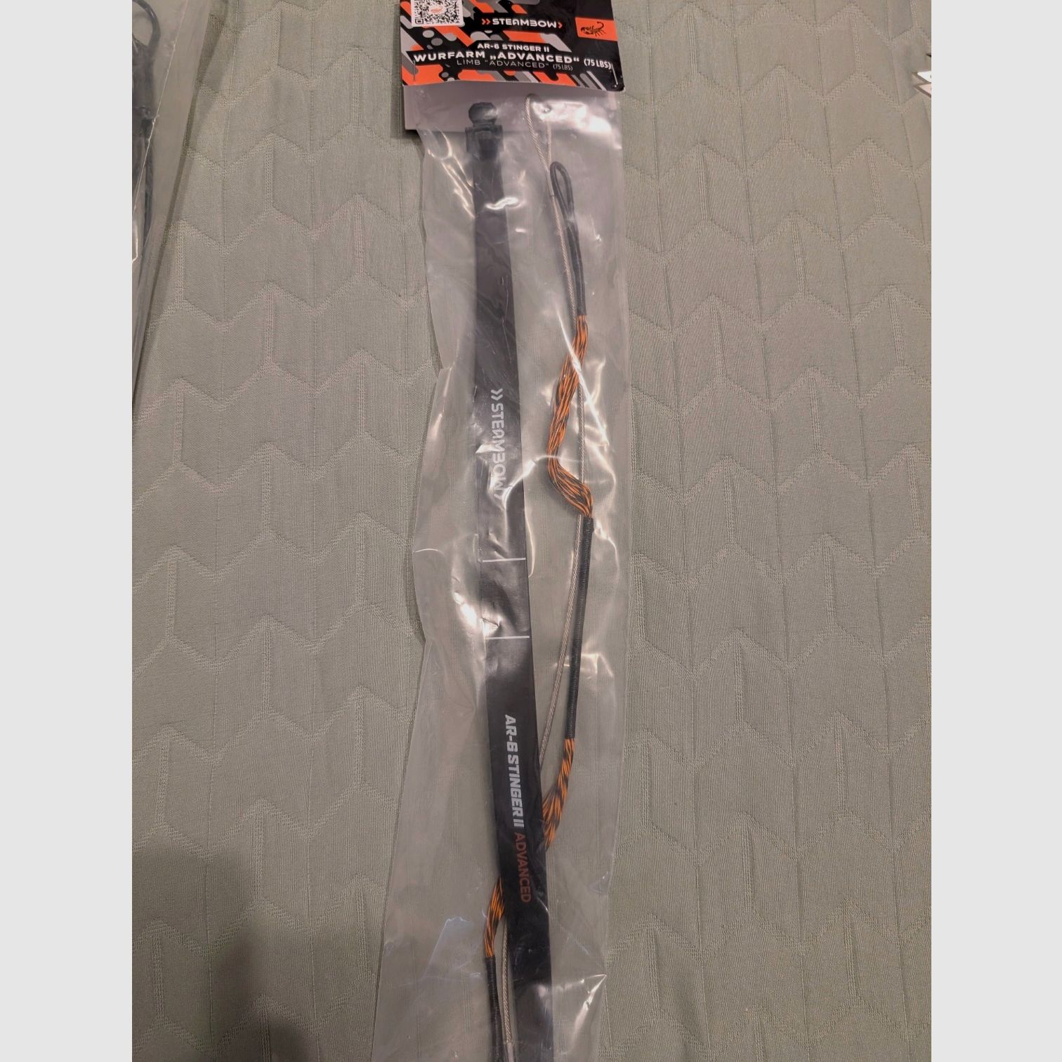 Steambow Stinger 2 Compact - Complete set with a lot of accessories (35/55/75 LB), reflex, laser, 15 bolts (carbon), foregrip