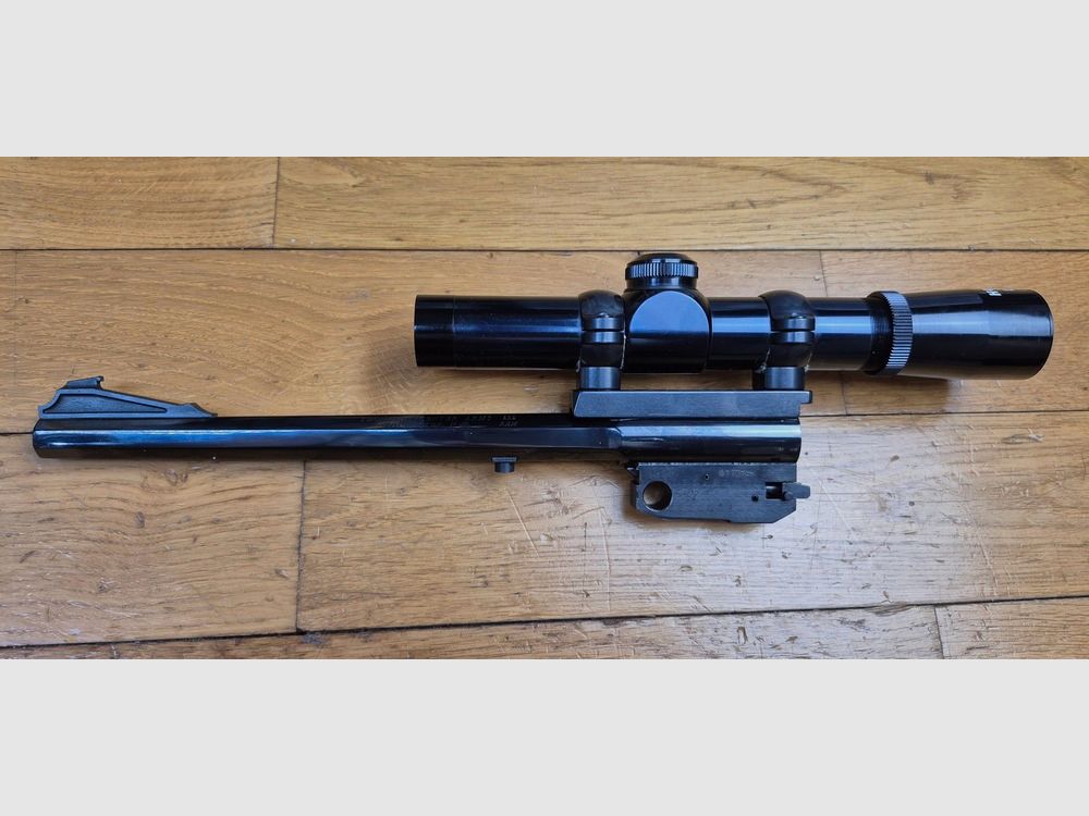 Wunderschöner und seltener Lauf für Thompson Center Pistol – Modell Contender – 10 Zoll Lauf – Seltenes Kal. 222 Rem! – Rochester Waffen – Wunderschöner achteckiger Lauf mit herrlichen Zügen – Hunter Japan Zielfernrohr 2.5 x 20 aus Stahl – 100% Stahlmontage Leupold – Originalvisierung inklusive – 100% Brünierung – Schönes Stück für Training und Präzision! – TBE+++, Bild 19 von 24