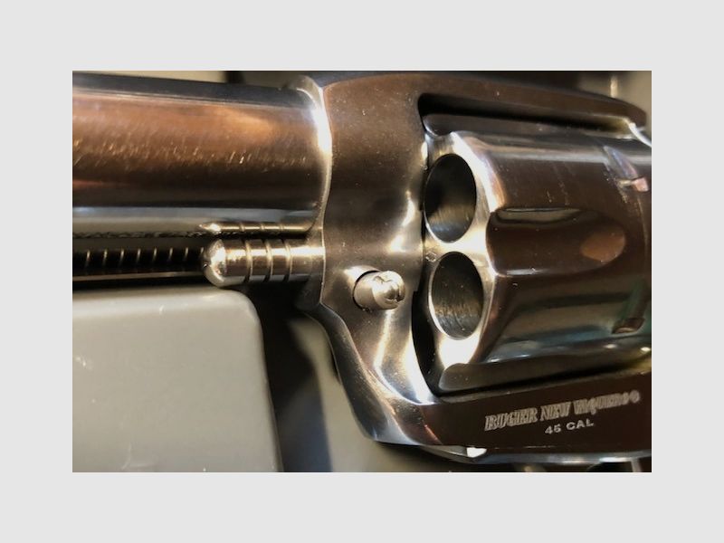 Ruger New Vaquero Revolver (.45 Colt) Neu