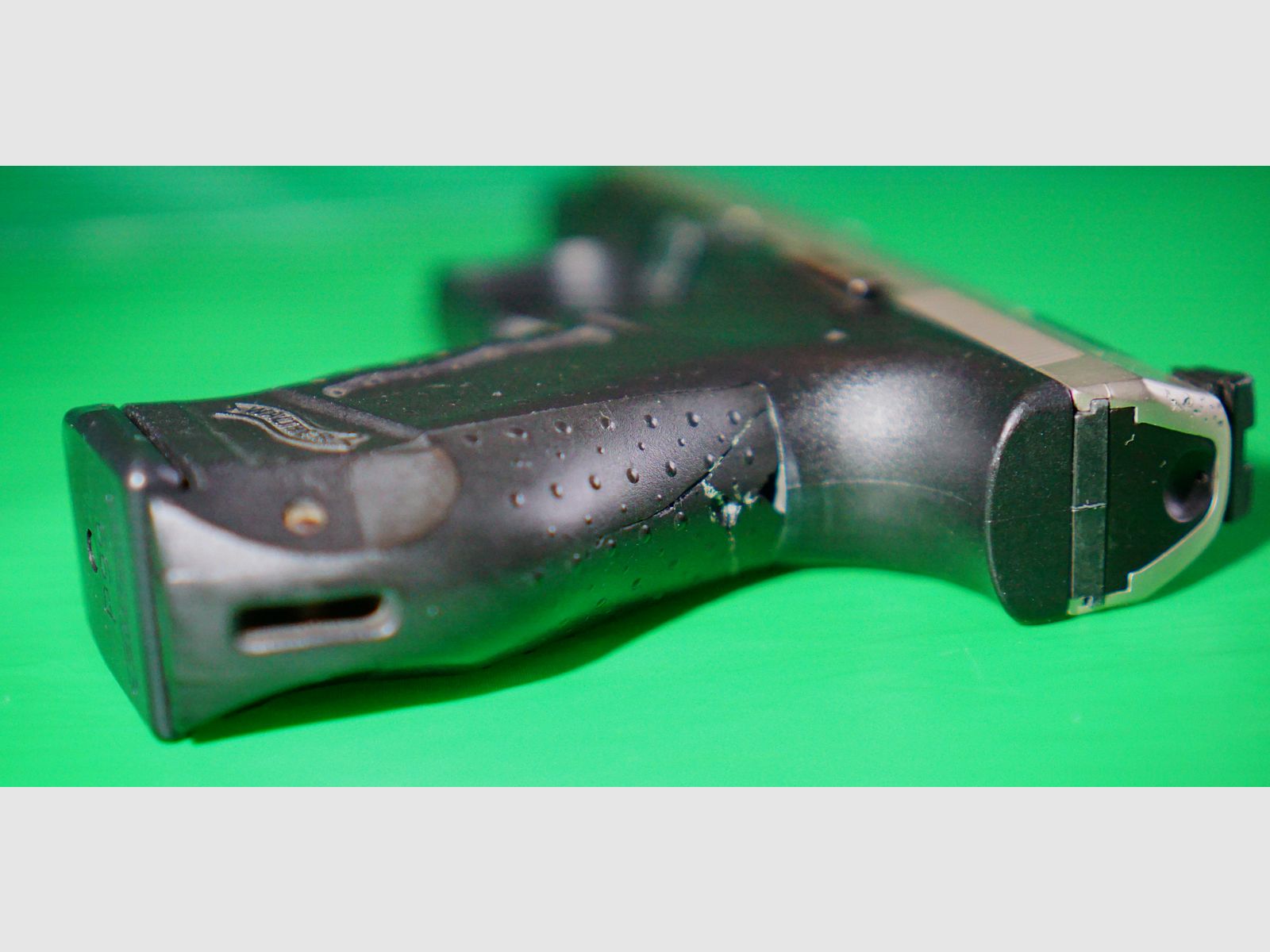Walther P99 blank firing pistol 9mm P.A.K. bicolor (762) with leather holster