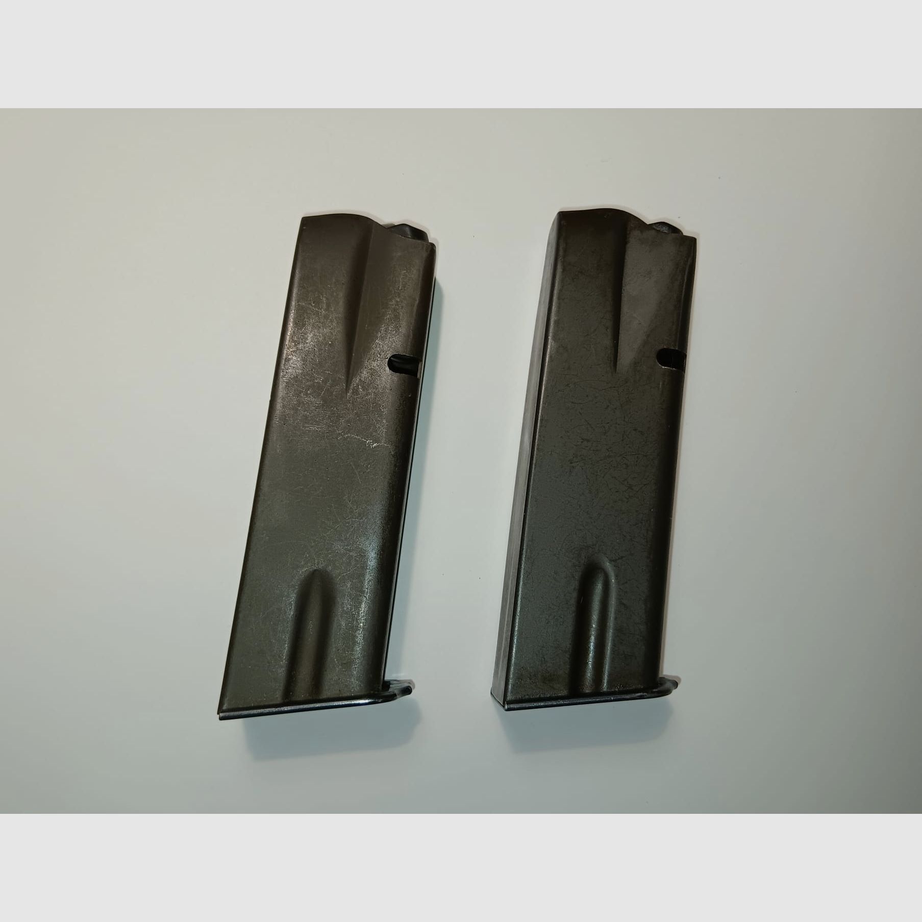 2 Magazine für FN Browning HP 9mm