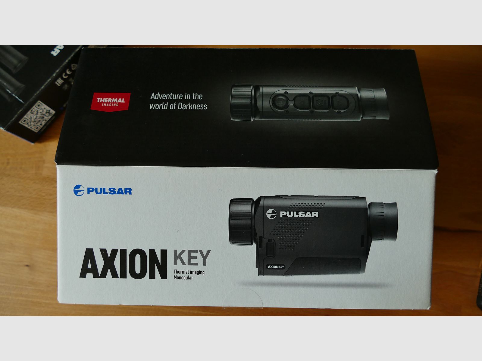 Wärmebildkamera PULSAR Axion Key XM30 mit 4 Akkus / Originalverpackung / Ladegerät / Tasche / ....