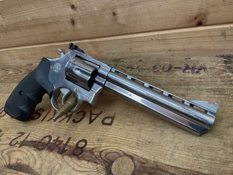 Revolver Taurus Brasil Mod.689, Kal..357Mag. 6Zoll, Stainless!!!