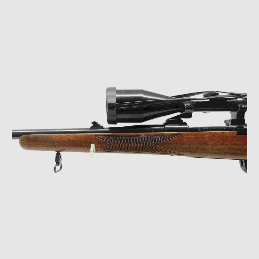 Zastava zonder * met Zeiss Diatal 8x56 T*