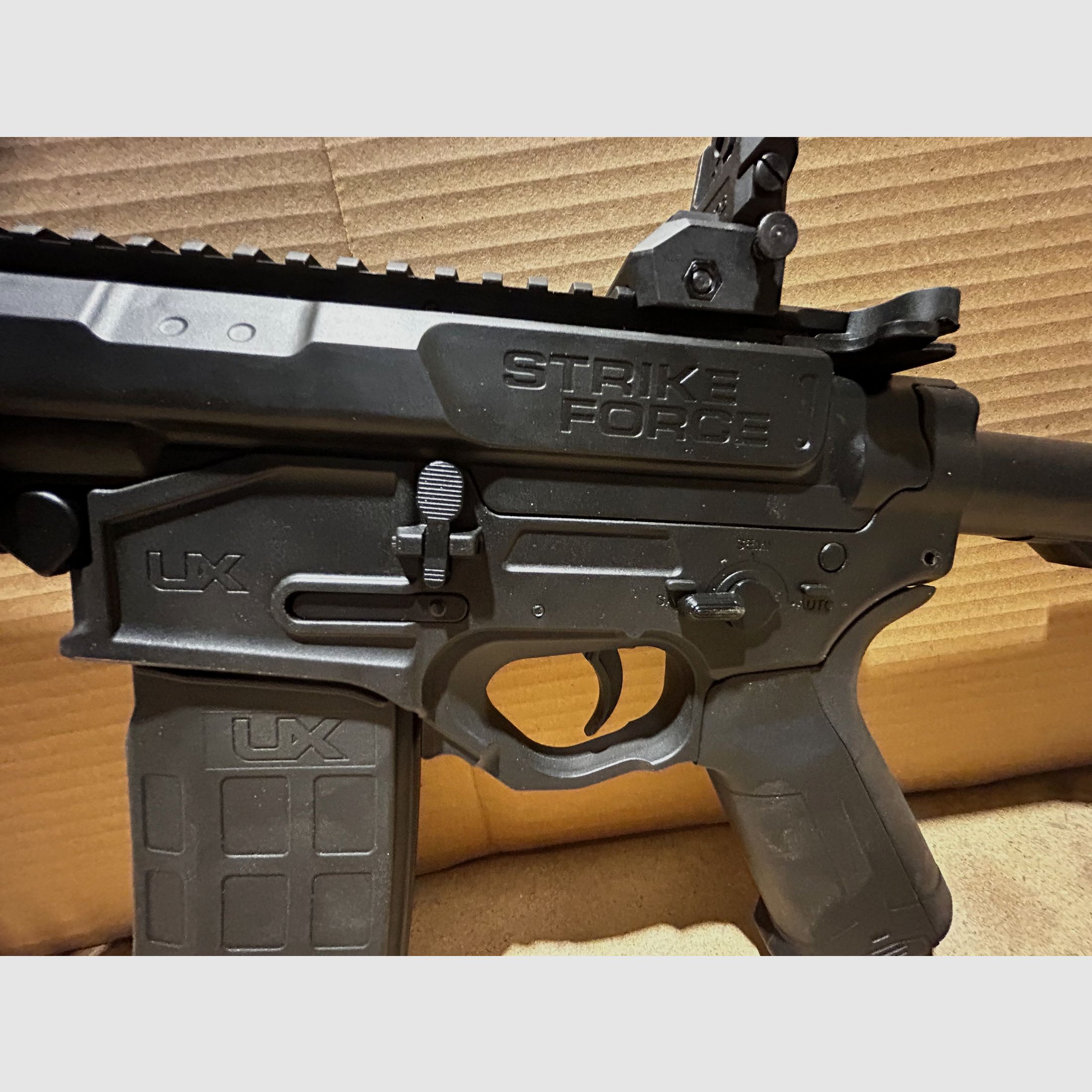UX Strike Force 4,5 mm (.177) BB CO2 < 5,0 J