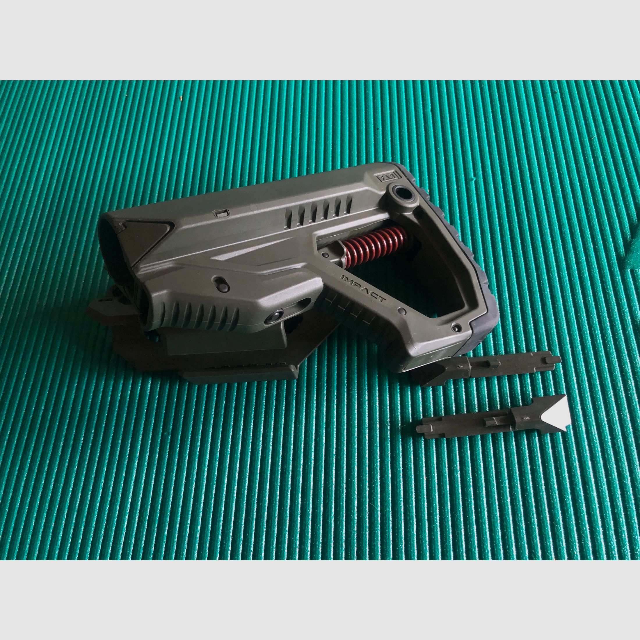 FAB Defense GL-CORE IMPACT CP RECOIL ABSORBING BUTTSTOCK MIT WANGENAUFLAGE