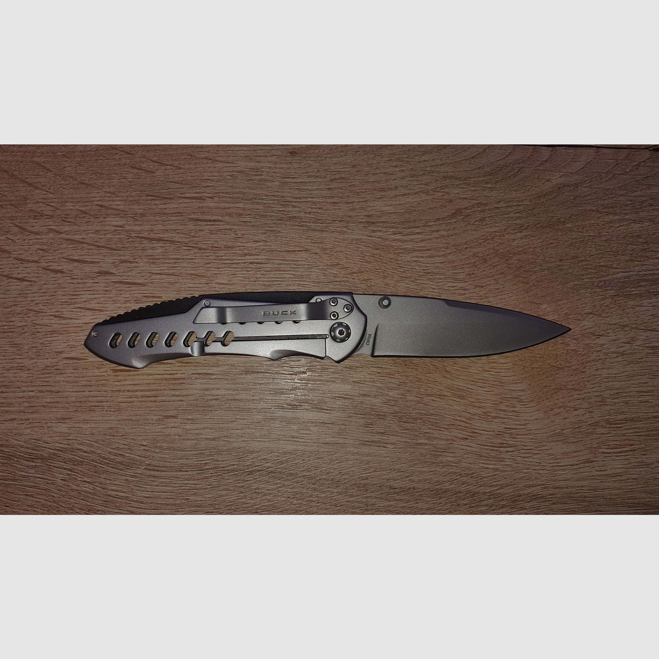 Buck Taschenmesser / Messer