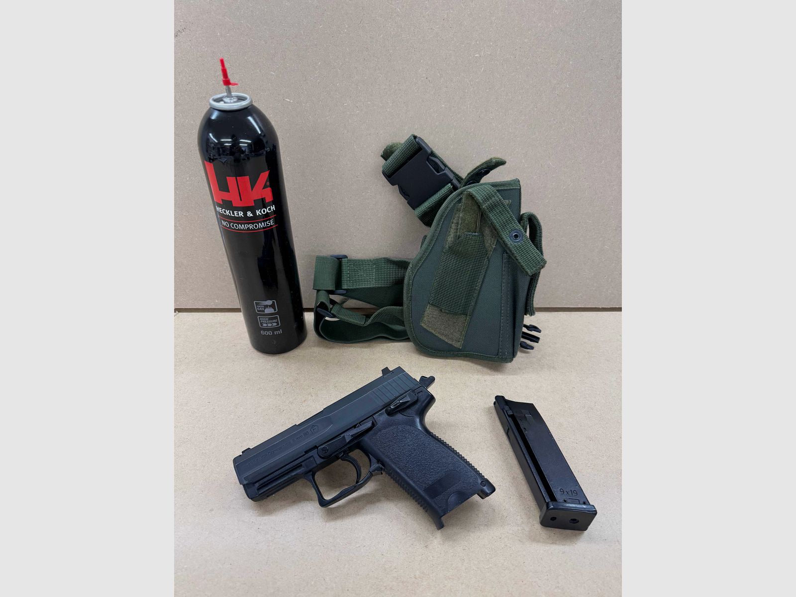 Umarex USP Compact GBB – Objeto para reparadores (magacín con fugas) | mucho accesorio