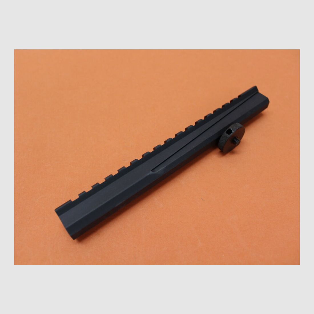 UTG - Leapers AR-15: Carry Handle Mount UTG 190mm (MNT-991T) Alu schwarz mit Picatinnyprofil See-Thru-Design, Bild 3 von 4