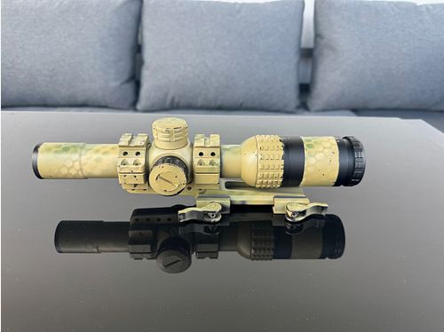 Falke LPVO 1-8 x 24 z szybkim montażem