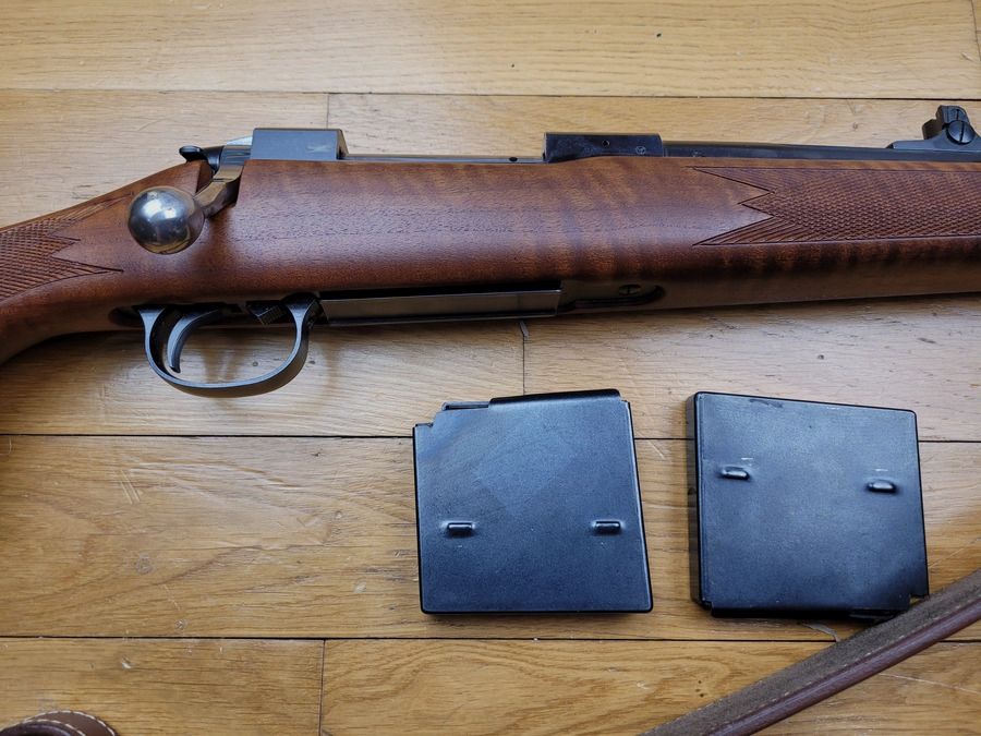 Sehr schöne Tikka M55 Büchse – 222 Remington – mit Box – 2 Magazine – zweites Visierorgan aus Faser – Gewehrriemen – schönes Holz – neuwertig, Bild 4 von 27