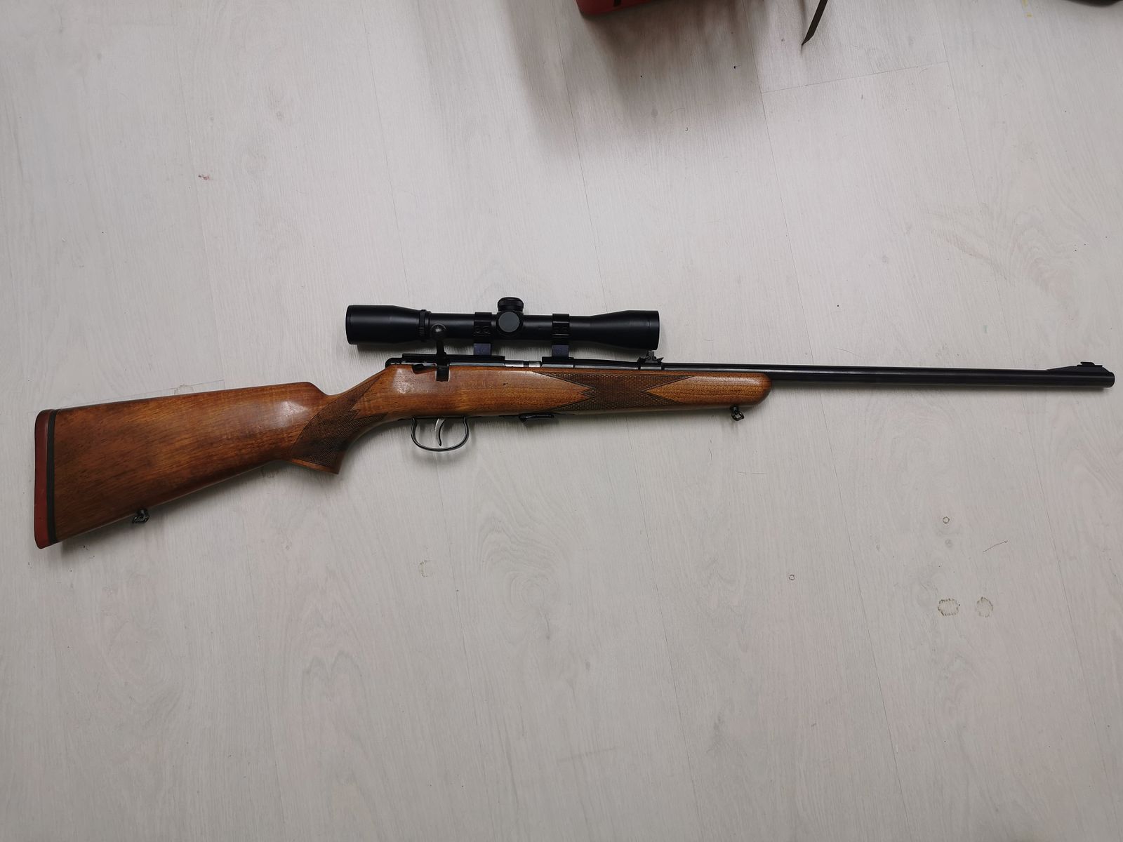 KK Gewehr .22lr Anschütz mit Zielfernrohr 4x32