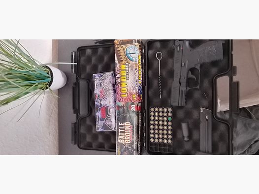 UMAREX P22  9mm STRZAŁY ALARMOWE